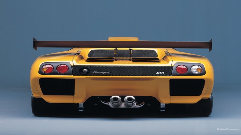 Yellow Lamborghini GTR
