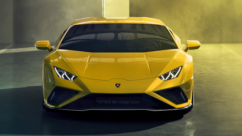 Yellow Lamborghini Huracan — Dramatic, Photograph, Car