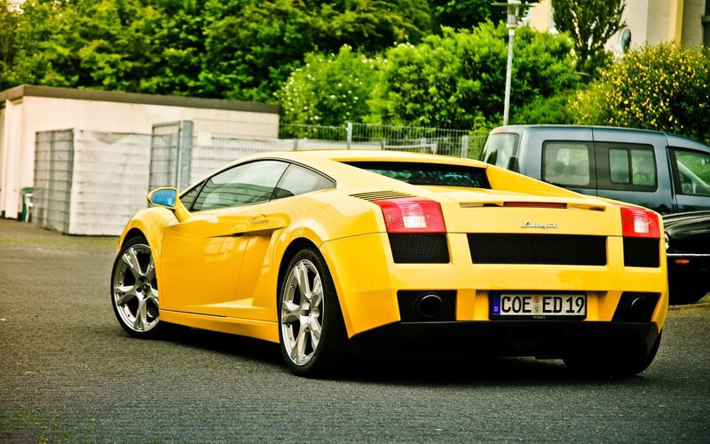 yellow Lamborghini sports car