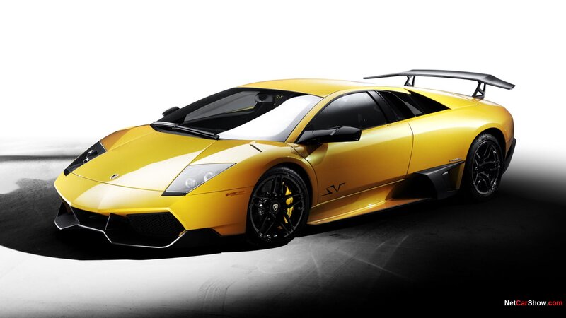 yellow lamborghini sports car
