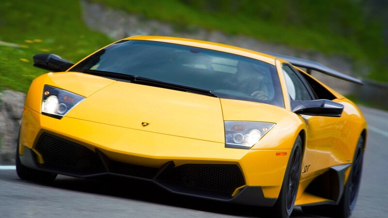 yellow lamborghini sports car