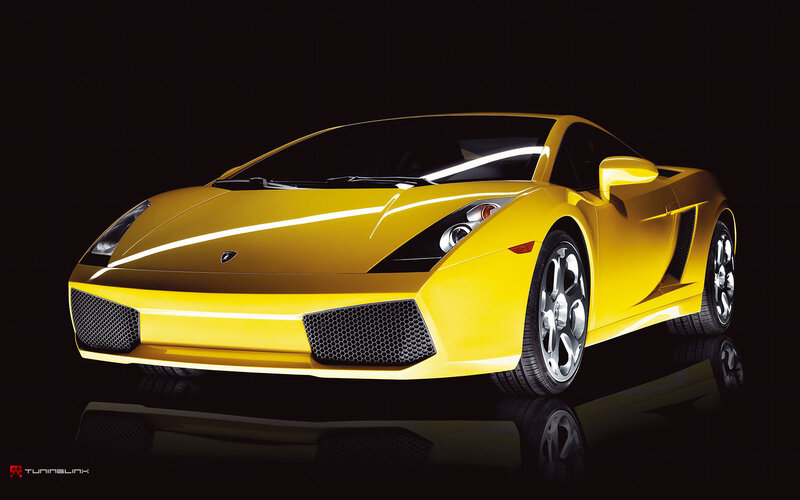 yellow lamborghini sports car