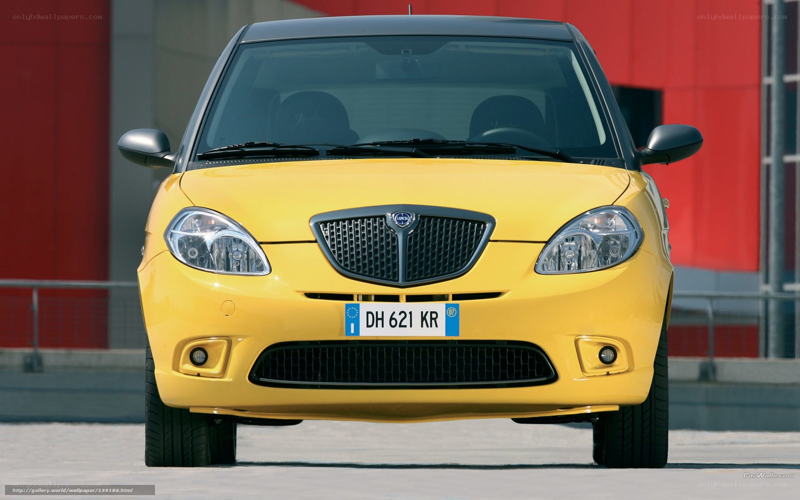 yellow lancia ypsilon car