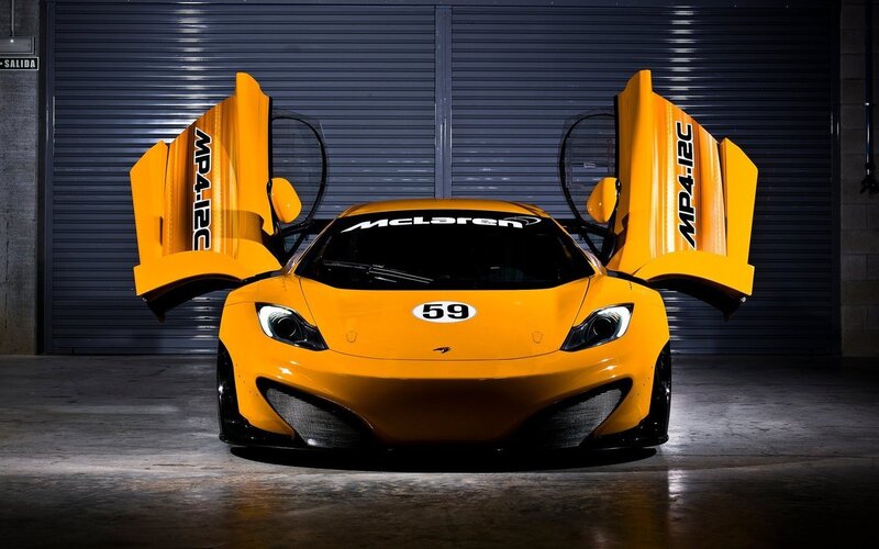 Yellow McLaren MP4-12C — Dramatic, Photograph