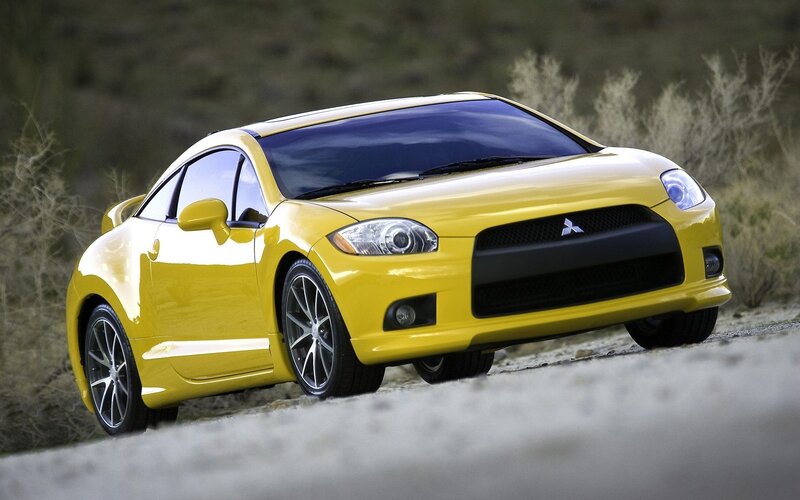yellow mitsubishi eclipse