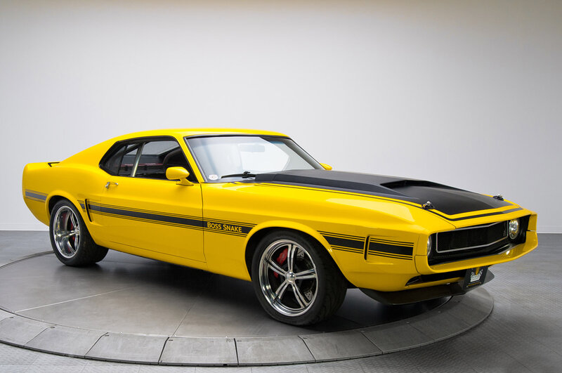 Yellow Muscle Car — Showroom, Photograph