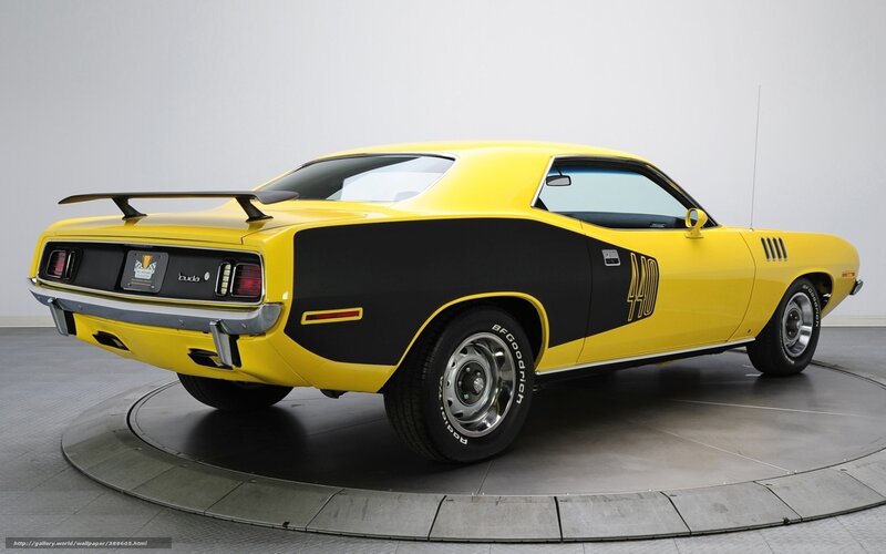yellow muscle car