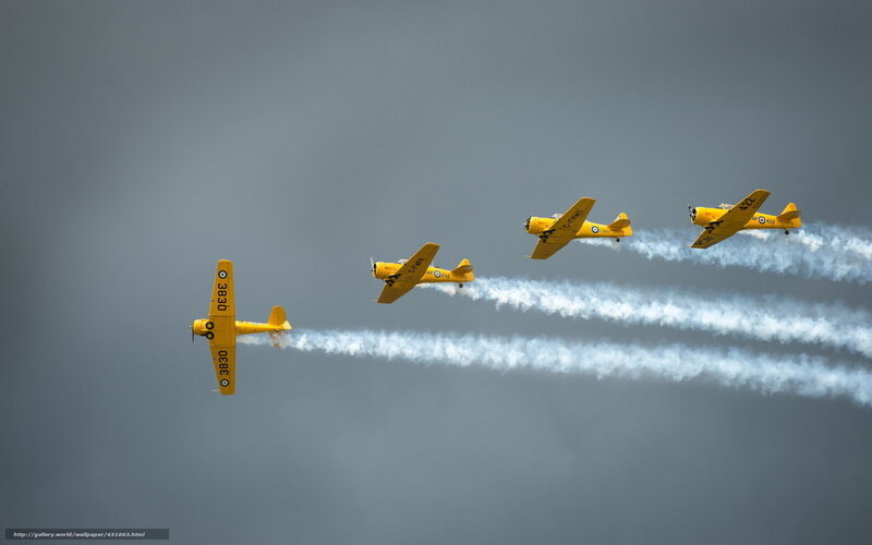 Yellow planes in formation