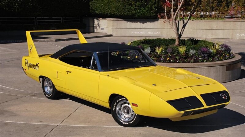 Yellow Plymouth Superbird — Calm