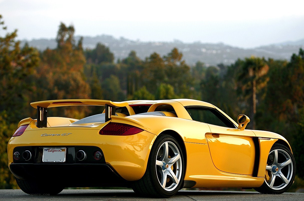 Yellow Porsche Carrera GT