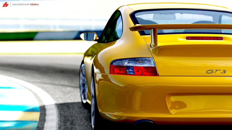 Yellow Porsche Gt3 — Dynamic