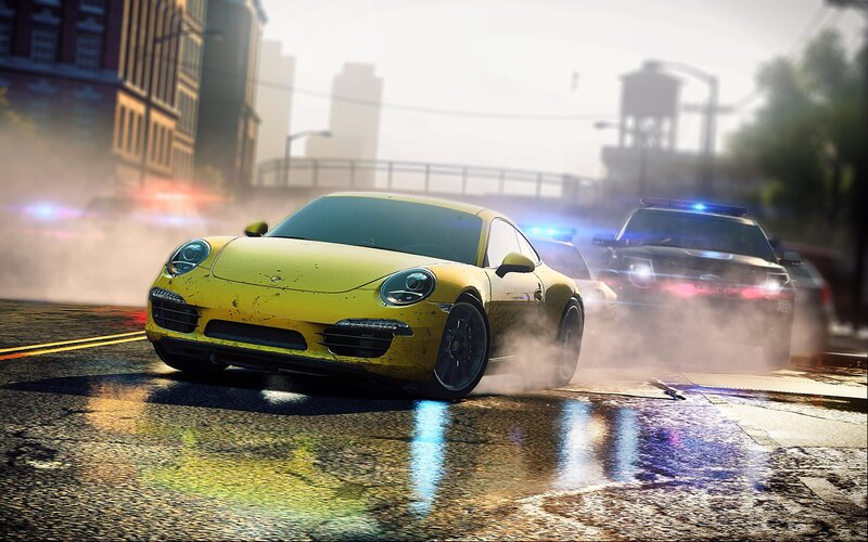 Yellow Porsche in police chase