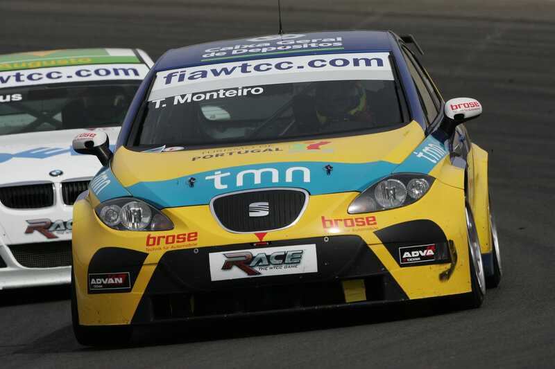 Yellow Race Car — Dynamic, Photograph