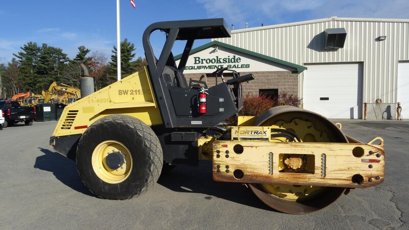 Yellow Road Roller — Neutral, Afternoon