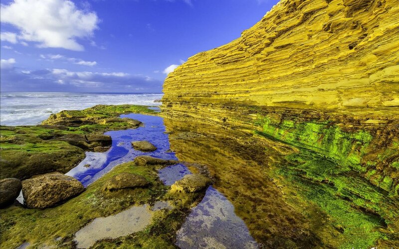 Yellow Rock Cliff — Blue