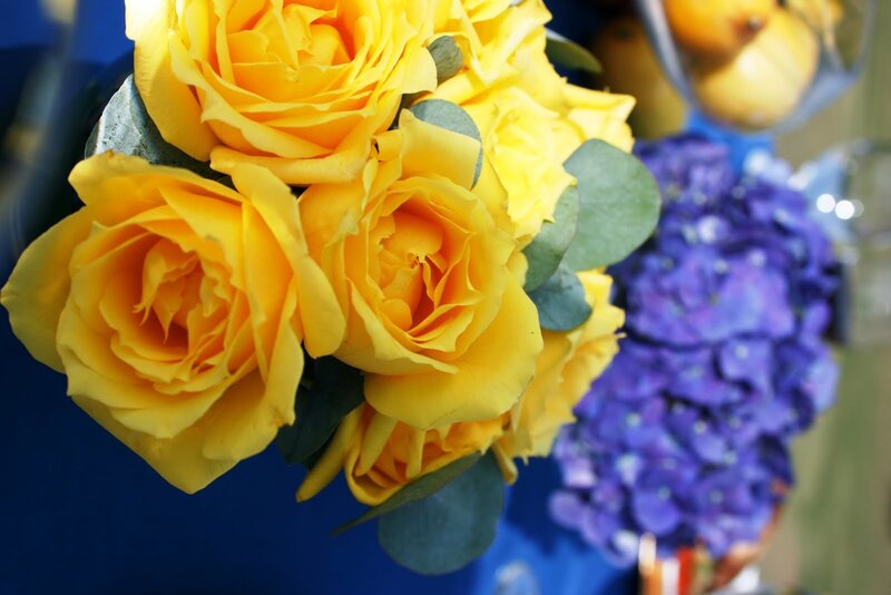 Yellow Roses and Hydrangeas — Calm