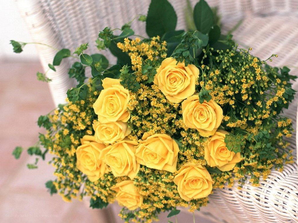 Yellow roses bouquet
