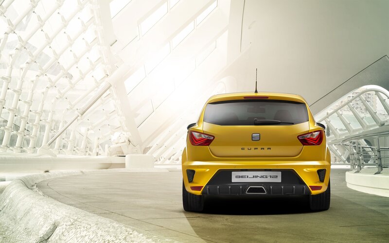 Yellow SEAT Cupra car