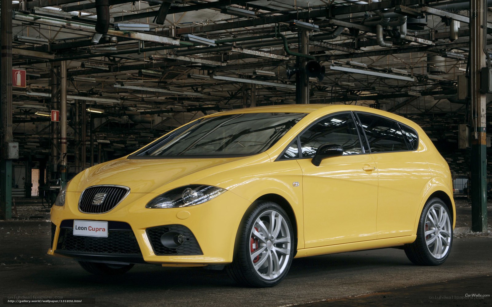Yellow SEAT Leon Cupra