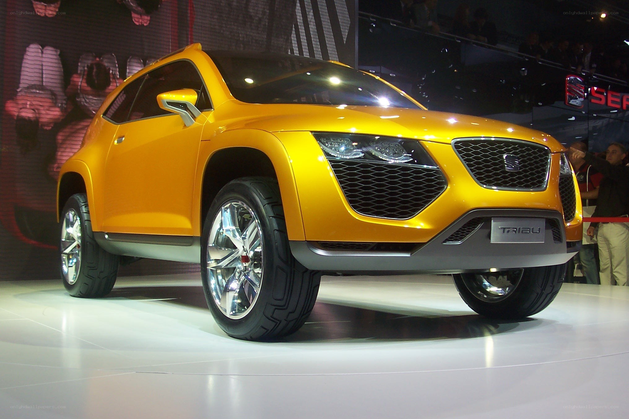 Yellow SEAT Tribu concept car
