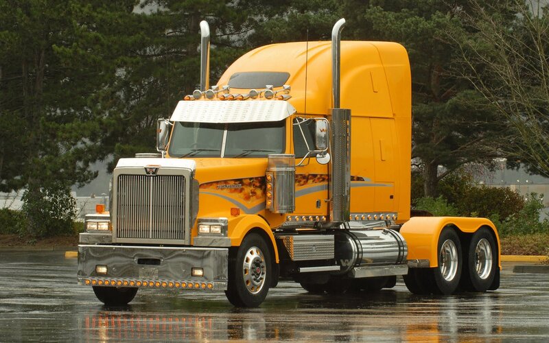 Yellow Semi-truck — Dramatic, Photograph
