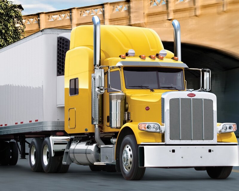 Yellow Semi-truck — Dynamic, Afternoon
