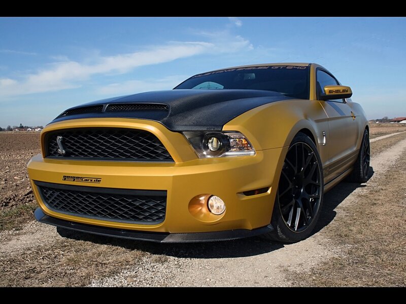 Yellow Shelby GT500 car