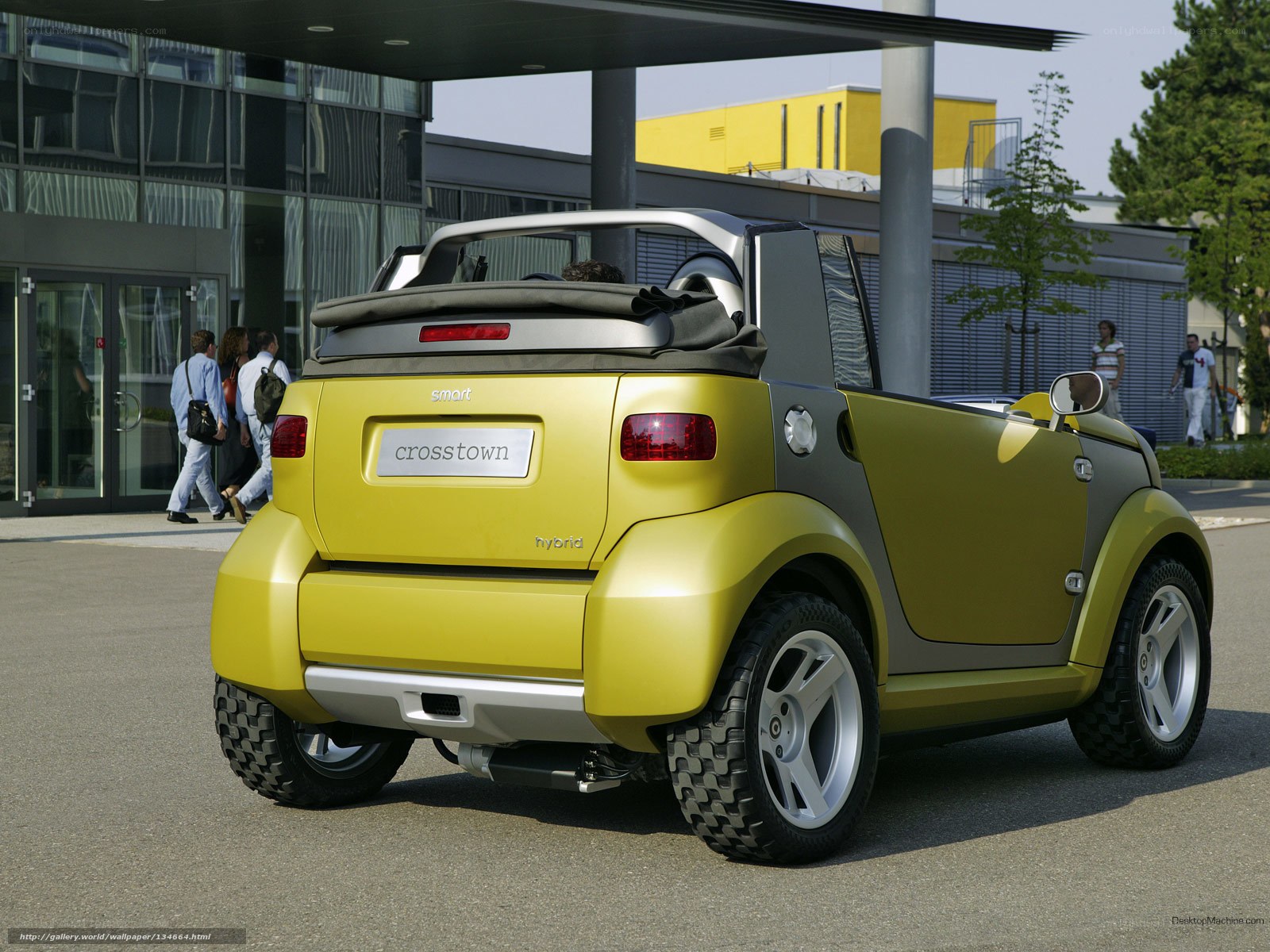 Yellow smart crosstown hybrid