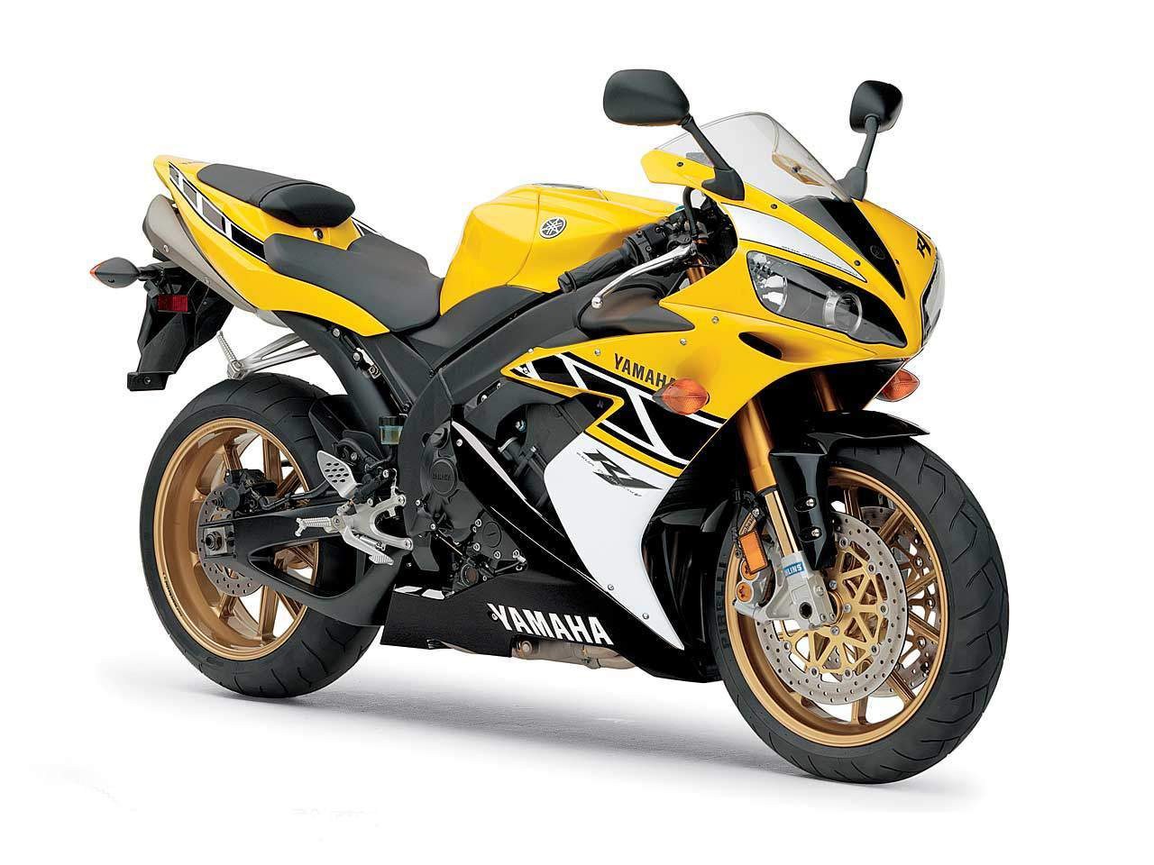 yellow sport motorcycle