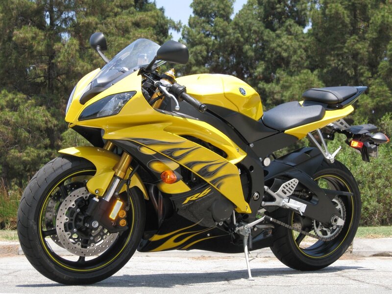 yellow sport motorcycle