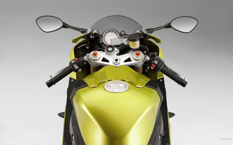 yellow sport motorcycle cockpit