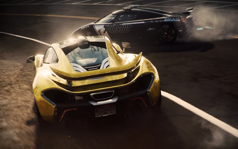 Yellow Sports Car Chase — Gold