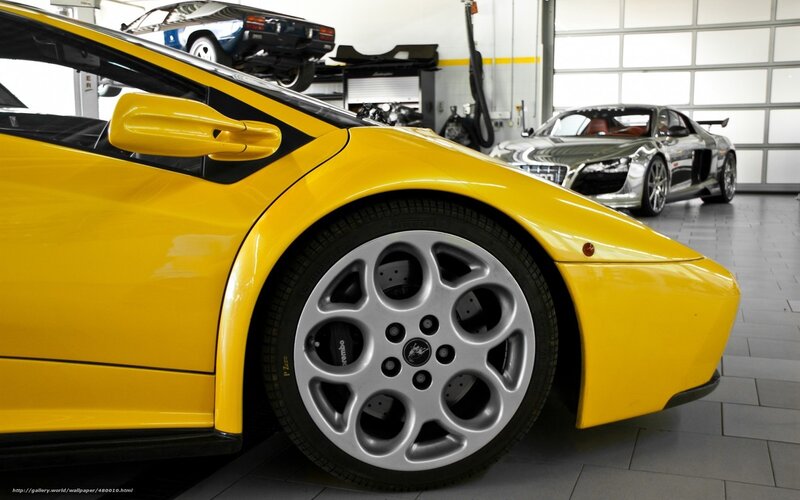 Yellow Sports Car — Clean, Photograph