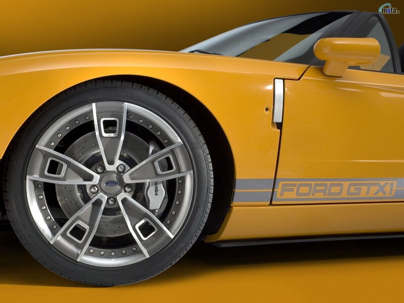 Yellow Sports Car — Dramatic, Photograph, Wheel, Brake