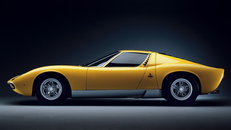 Yellow Sports Car — Dramatic, Silver