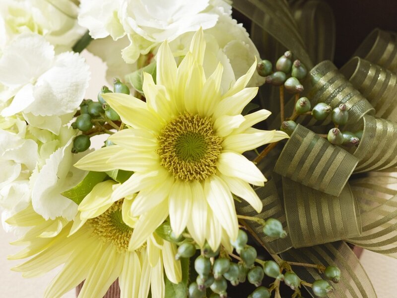 Yellow Sunflower Bouquet — Calm