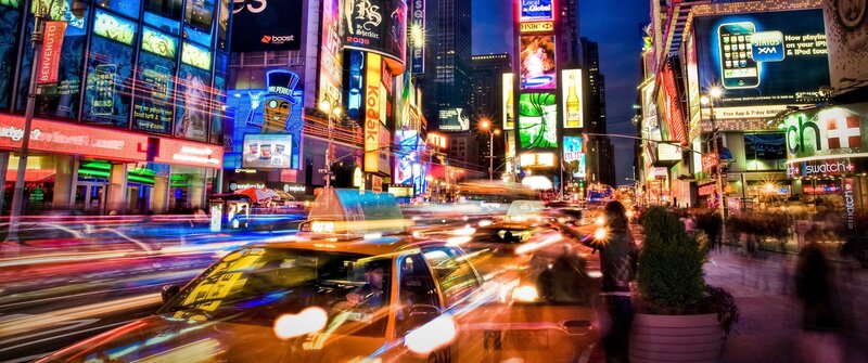 Yellow Taxi in City — Busy