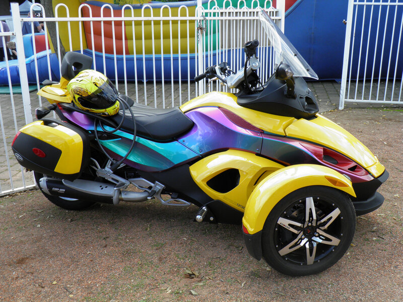 Yellow Three-wheeled Motorcycle — Calm