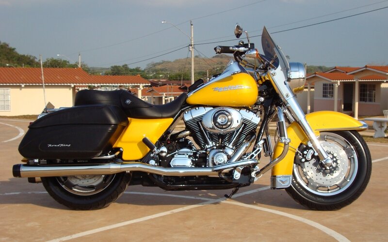 yellow touring motorcycle
