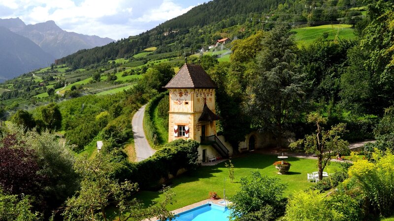 Yellow Tower House
