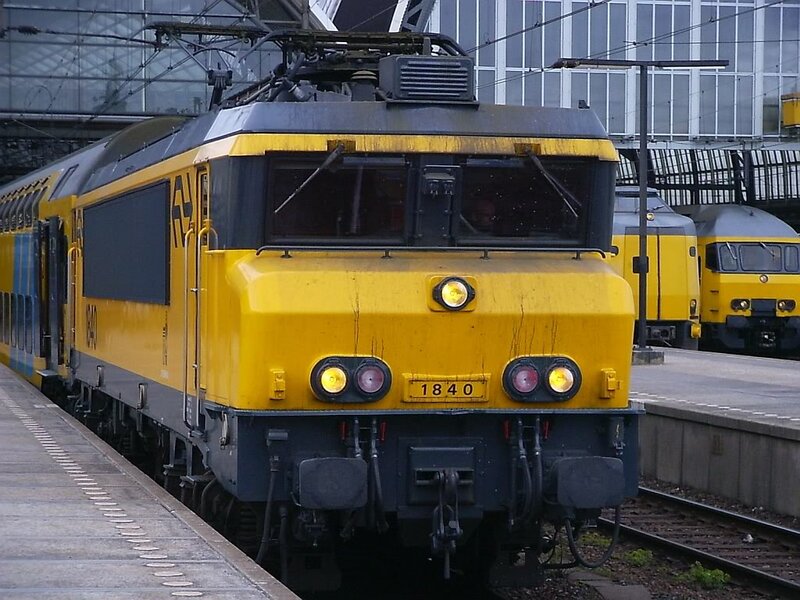 Yellow Train at Station — Neutral, Photograph