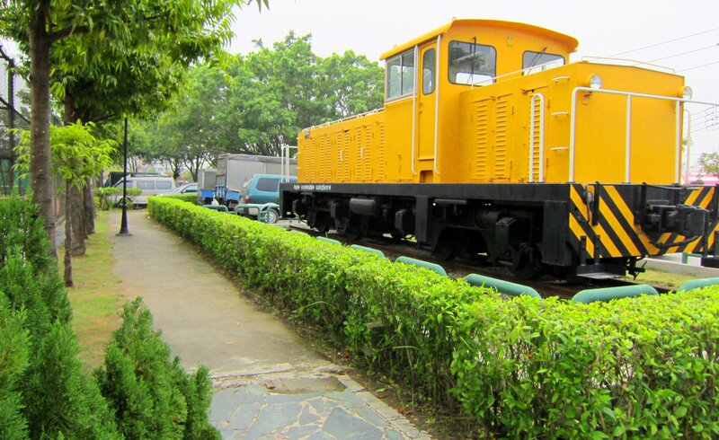 Yellow Train Engine — Calm
