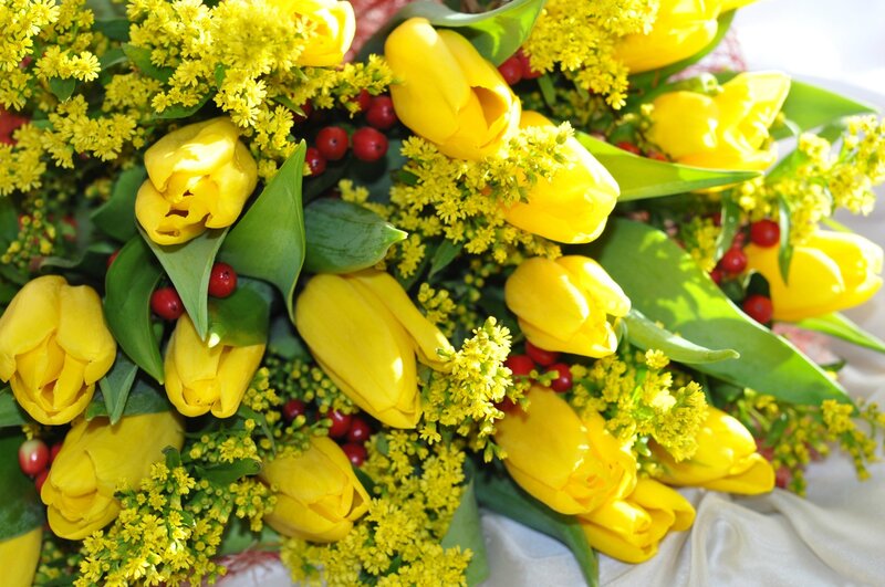 Yellow Tulip Bouquet — Bright, Spring