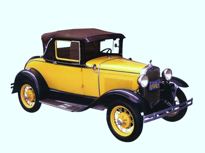Yellow Vintage Car — Neutral