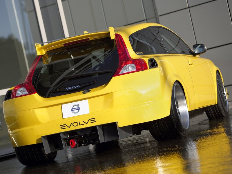 Yellow Volvo C30 EVOLVE