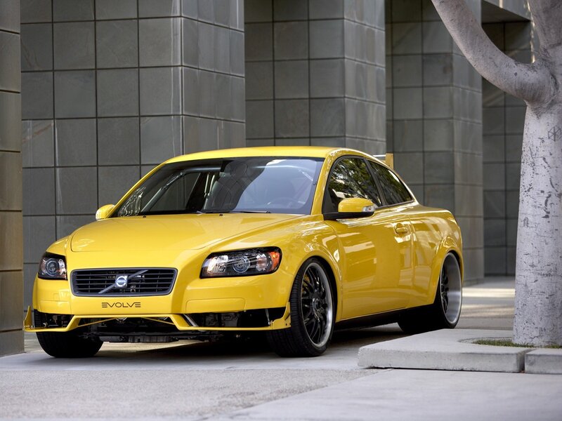 Yellow Volvo Evolve — Calm