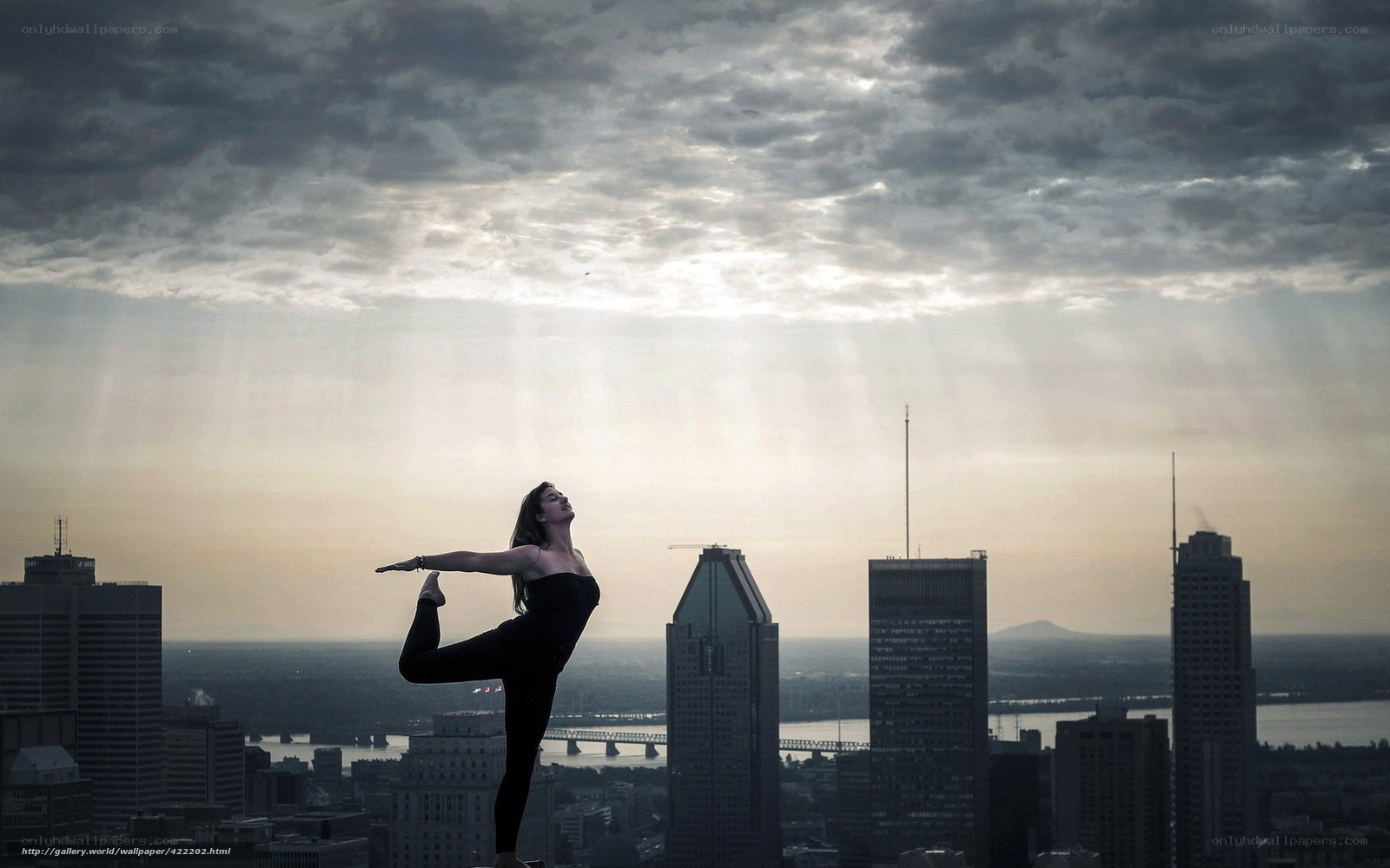 Yoga on the city skyline