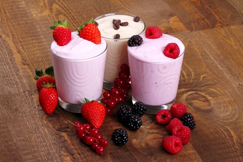 Yogurt Drinks with Berries