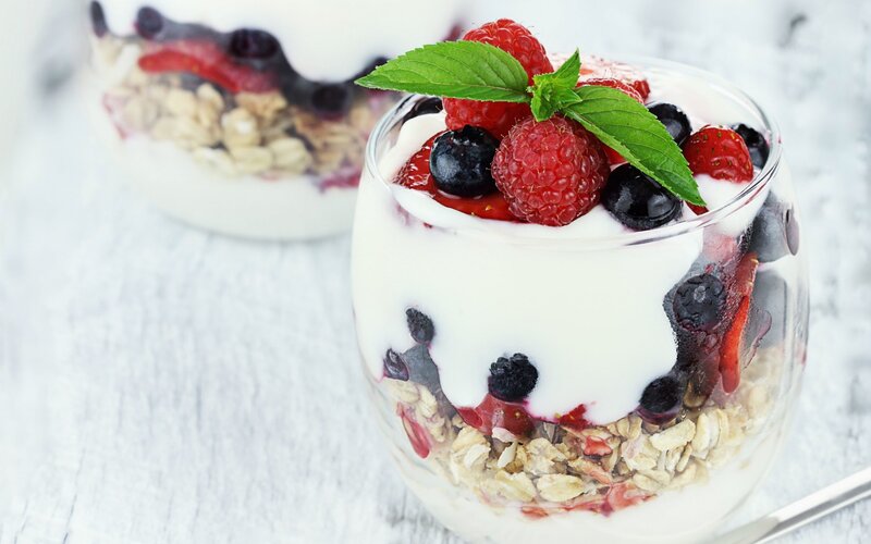 Yogurt Parfait with Berries — White