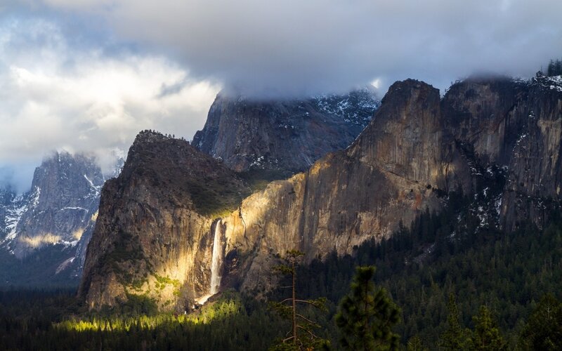 Yosemite Falls at Sunrise — Gray